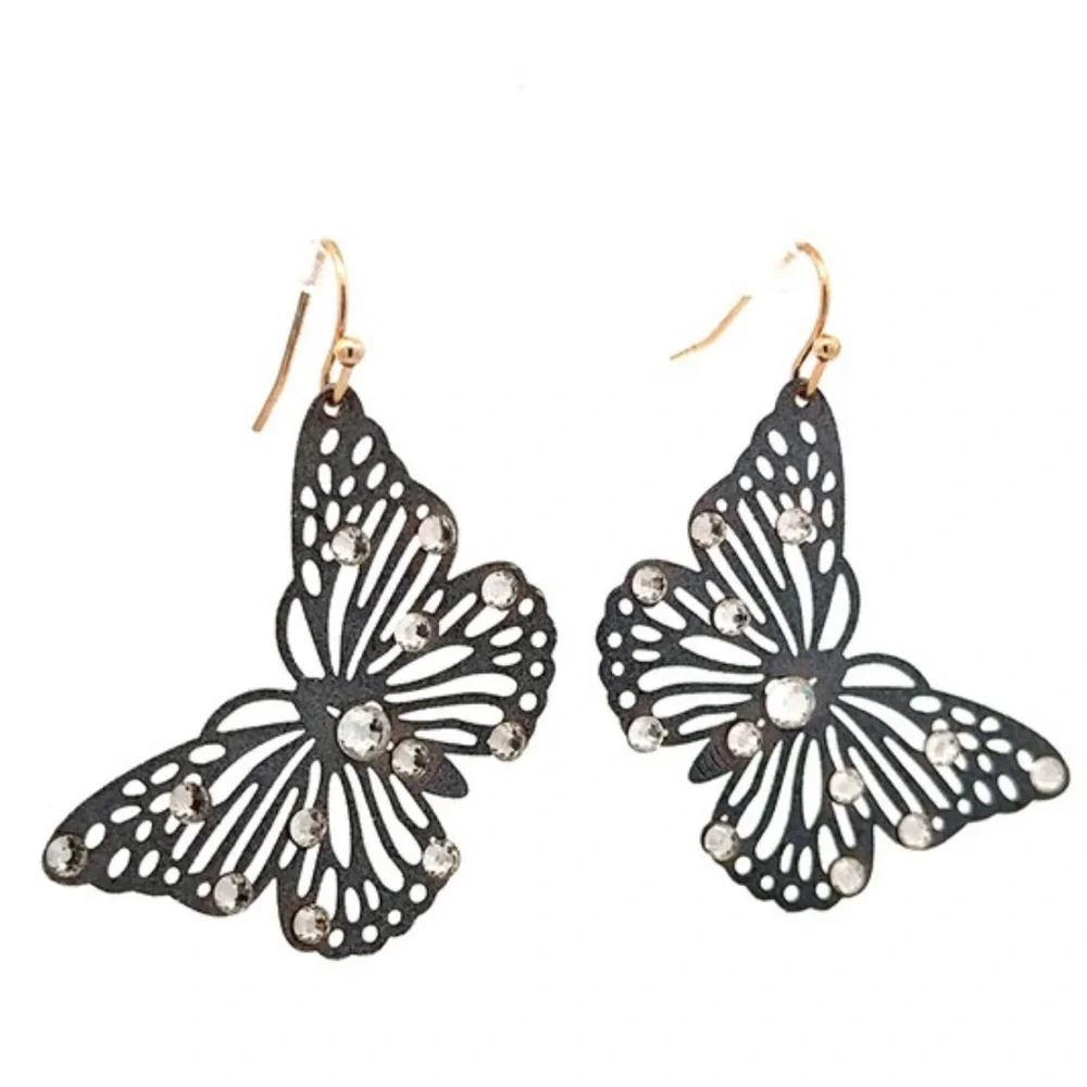 NWT! Sale 🎉 Gray Rhinestone Metal
Lightweight Butterfly Fish Hook Earrings - Picture 3 of 6